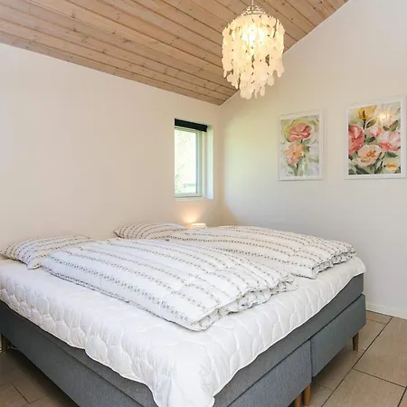 Vakantiehuis Luxury House With *