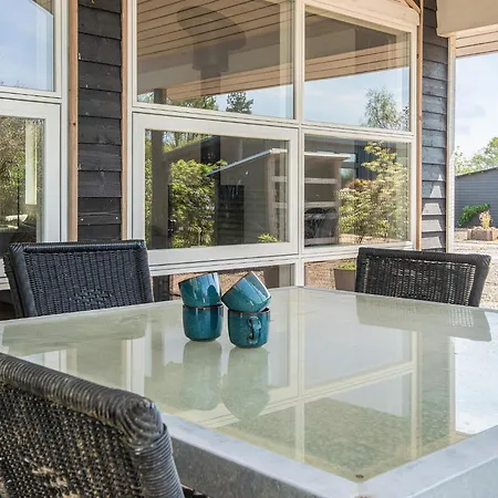 Luxury House With Vakantiehuis *
